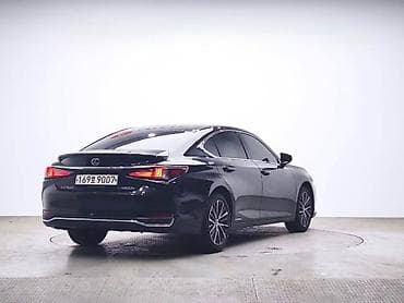 ls 400: Lexus ES: 2021 г., Гибрид, Седан — 3