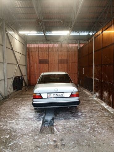 124 e500: Mercedes-Benz W124: 1990 г., 2.3 л, Автомат, Бензин, Седан — 4