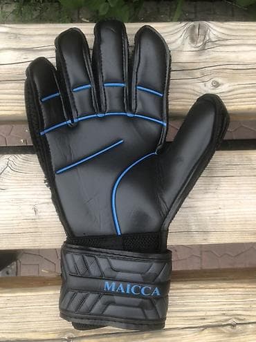 снарядные перчатки: Вратарские перчатки MAICCA Predator Pro Продаю срочно так как не — 1