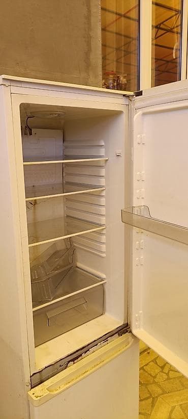 Холодильник Atlant, Двухкамерный, De frost (капельный)