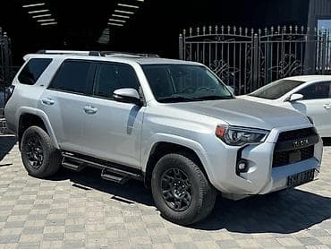 66: Toyota 4Runner: 2022 г., 0.4 л, Автомат, Бензин, Внедорожник — 1
