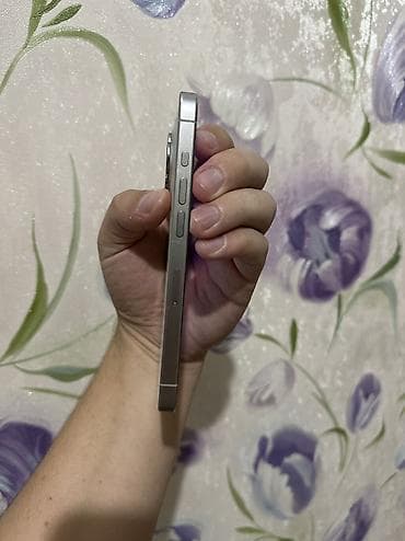 fold 4: IPhone 15 Pro, Б/у, 128 ГБ, Белый, 86 % — 6