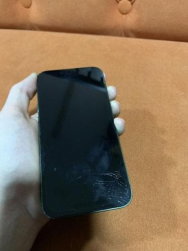 iphone требуется ремонт: IPhone 13, Б/у, 128 ГБ, Зеленый, Чехол, 78 % — 3