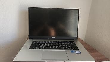 Ноутбуки и аксессуары: Продаю отличный и тонкий ультрабук Huawei MateBook D 15 (модель — 1