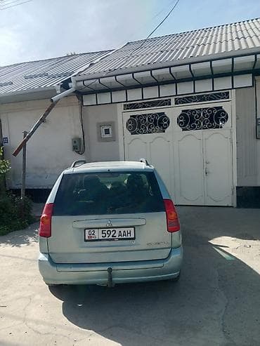 Транспорт: Mitsubishi Space Star: 2003 г., Механика, Бензин, Универсал — 5