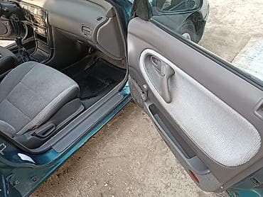 e2 byd: Mazda 626: 1992 г., 1.8 л, Механика, Бензин, Седан — 5