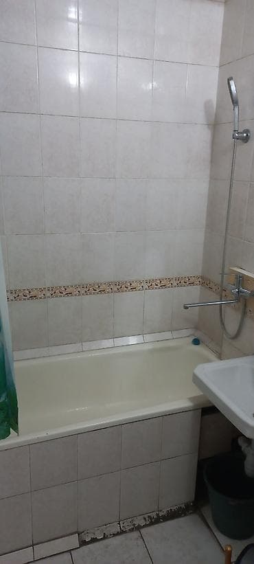 маленькие офисы: Аренда офисов, 80 м², В жилом комплексе, 1 линия — 6