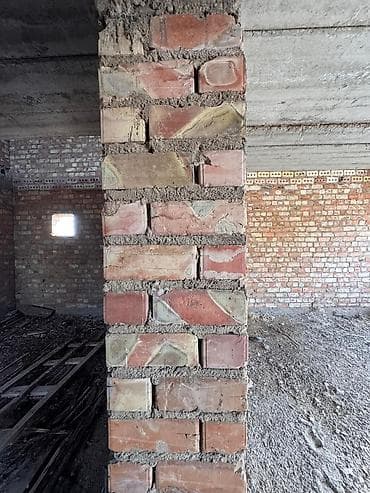 дом пригород: 🔥 СРОЧНО-СРОЧНО ПРОДАЁТСЯ ДОМ С УЧАСТКОМ! 📍 г. Каракол, ул. Элебаева — 10