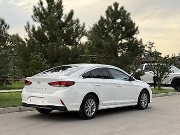 roewe ei5 2021: Hyundai Sonata: 2021 г., 2 л, Автомат, Газ, Седан — 4