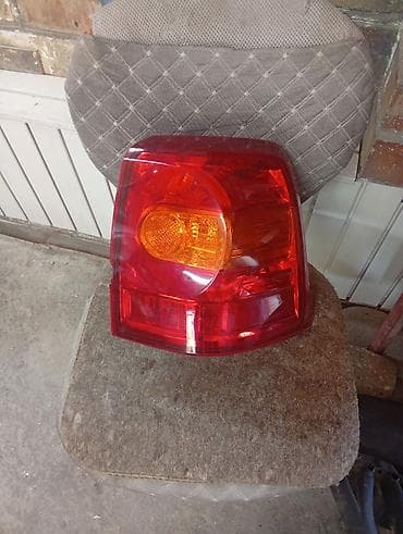 14: Задний правый стоп-сигнал Toyota Б/у, Оригинал, Япония — 1
