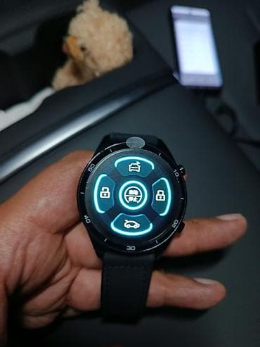 tomahawk x5: Смарт-часы с функцией управления автомобилем - Круглый AMOLED-дисплей — 1