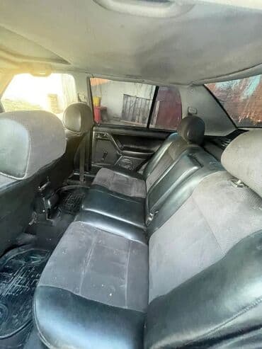 не рабочий авто: Volkswagen Vento: 1992 г., Механика, Бензиновая, Седан — 7