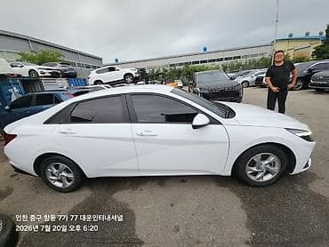 geely galaxy e5: Hyundai Avante: 2021 г., 1.6 л, Автомат, Бензин, Седан — 3