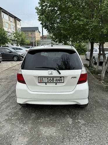 акорд европеец: Honda Fit: 2005 г., 1.3 л, Автомат, Бензин, Хэтчбэк — 4