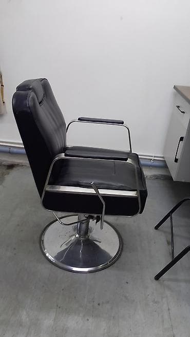 Оборудование для салонов красоты: Комплект оборудования для парикмахерской/барбершопа. В состав входят — 1