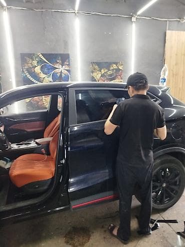 потолки авто: Перетяжка потолка и стоек салона автомобиля алькантарой и заводским — 4