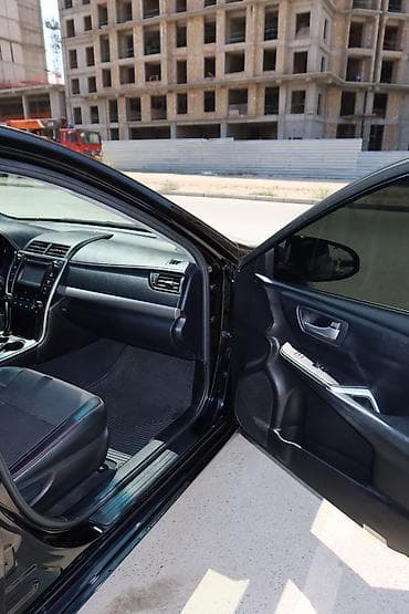 Toyota Camry: 2016 г., 2.5 л, Автомат, Бензин, Кроссовер — 6