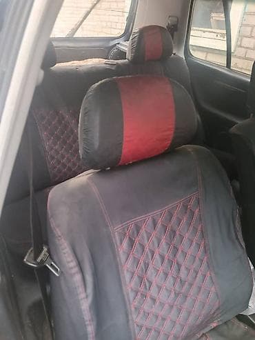 Транспорт: Volkswagen Golf: 1993 г., 1.8 л, Механика, Газ — 6