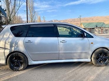 степ вагон 2: Toyota Ipsum: 2002 г., 2.4 л, Автомат, Газ, Универсал — 4