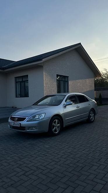 audi q3: Honda Accord: 2003 г., 3 л, Автомат, Бензин, Седан — 2