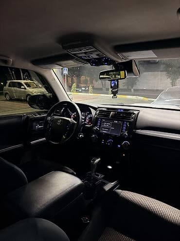 1: Toyota 4Runner: 2020 г., 4 л, Автомат, Газ, Внедорожник — 7