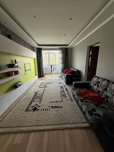 отель достук: Сдаётся 3-комнатная квартира в Чолпон-Ате. Планировка: - Просторная — 8
