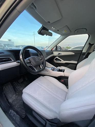 ключ 17: BYD D1: 2025 г., Электромобиль, Кроссовер — 6