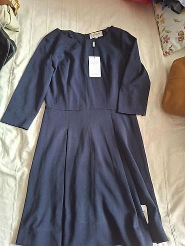 l duchen: Платье LaDiveni, темно-синее, с биркой.Италия - Силуэт: приталенный — 1