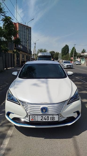 Унаа сатуу: Kia K5: 2018 г. — 1