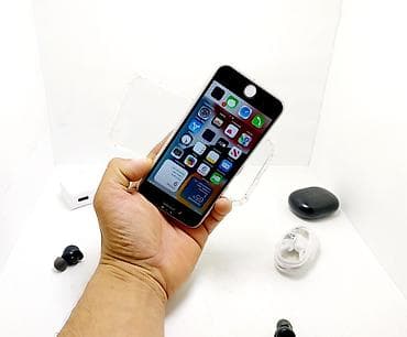 iphone 8s plus: IPhone 7, Б/у, 128 ГБ, Серебристый, Наушники, Зарядное устройство, Защитное стекло, 100 % — 9
