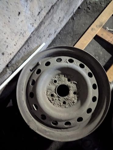 diska 13: Железные Диски R 14 1 шт, отверстий - 5 — 1