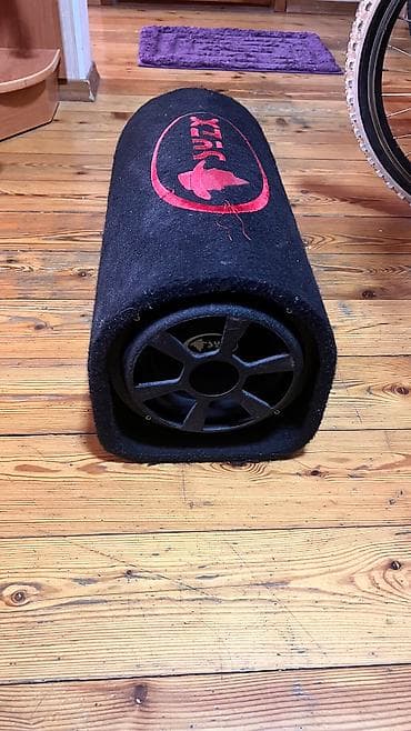 Сабвуфер со встроенным усилителем, почти не пользовались