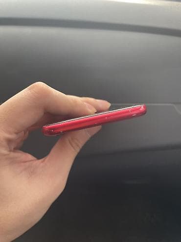 apple iphone 8: IPhone SE 2020, Б/у, 64 ГБ, Красный, Чехол, 77 % — 10