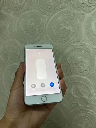 mac studio: IPhone 8 Plus, 64 ГБ, Серебристый — 3