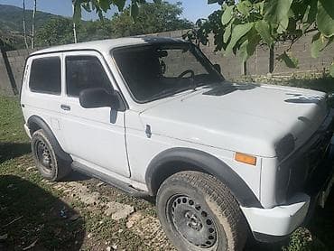 двигатель нива: ВАЗ (ЛАДА) 4x4 Нива: 2000 г., 1.7 л, Механика, Бензин, Внедорожник — 4
