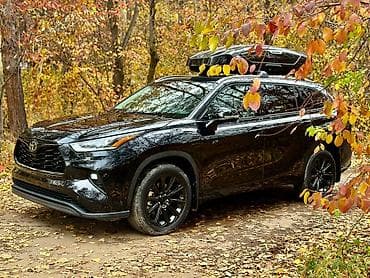 Продажа авто: Toyota Highlander: 2023 г., 2.4 л, Автомат, Бензин, Кроссовер — 2