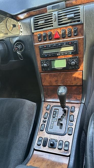 задние стопы мерс: Mercedes-Benz E-класс AMG: 1998 г., 4.3 л, Автомат, Бензин — 7