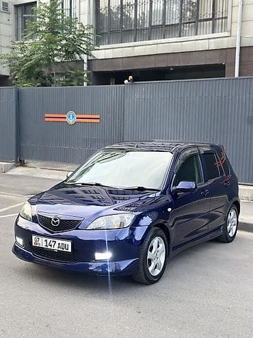 Mazda Demio: 2004 г., 1.5 л, Автомат, Бензин, Хэтчбэк