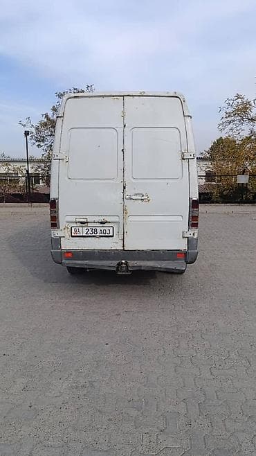 renault t: Легкий грузовик, Mercedes-Benz, 2 т, Б/у — 4