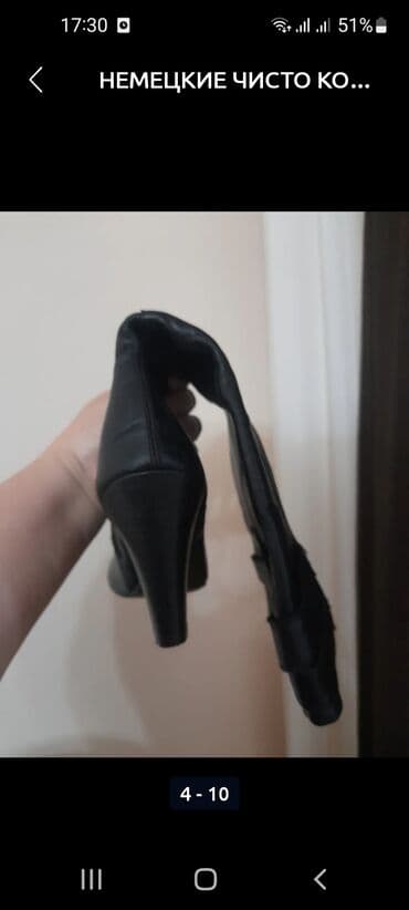 сапоги из натурального меха и кожи: Женские кожаные сапоги высотой до колена на устойчивом каблуке. Модель — 3