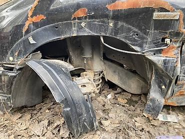 subaru a: Suzuki Grand Vitara XL-7, V6, бензин. Полноразмерный 7-местный — 4