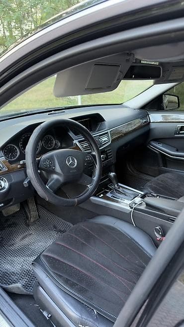 Продажа авто: Mercedes-Benz E-Class: 2010 г., 1.8 л, Автомат, Бензин, Седан — 8