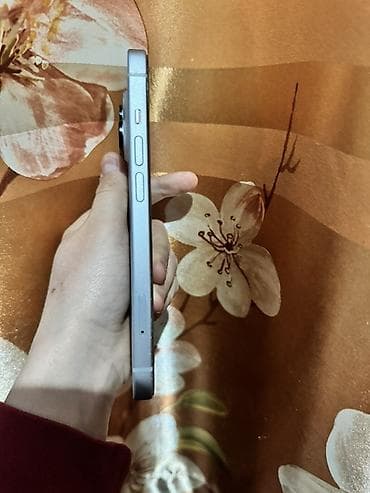 смарт чаасы: IPhone 15, Б/у, 256 ГБ, Голубой, Чехол, 97 % — 3