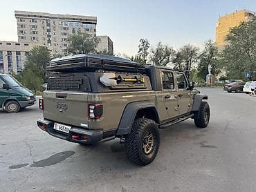 китайские недорогие авто: Jeep Gladiator: 2020 г., 3.6 л, Типтроник, Бензин, Пикап — 5