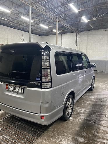 авто багаж: Honda Stepwgn: 2003 г., 2.4 л, Автомат, Бензин, Минивэн — 6