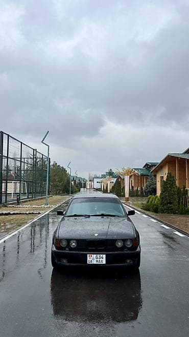 малолитражные авто: BMW 5 series: 1988 г., 2.5 л, Механика, Бензин, Седан — 3