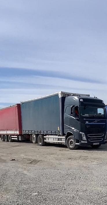 гигант кран: Тягач, Volvo, 2014 г., Тентованный — 4
