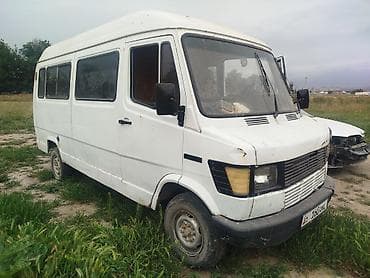 мухобойка спринтер: Mercedes-Benz T1: 1987 г., 2.4 л, Механика, Дизель, Фургон — 1