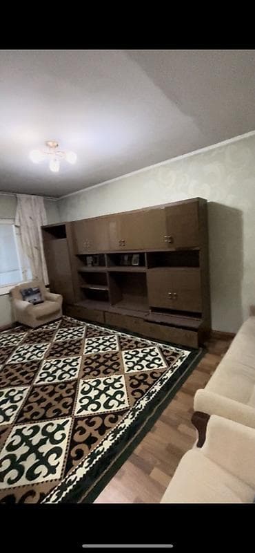 баткенский ковер: Шкаф для одежды и дома — 2