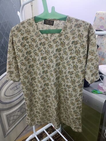 на железных номерах: Футболки — 1